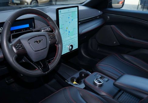 Ford Mustang Mach-E, 2022