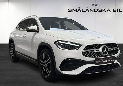 Mercedes-Benz GLA 250, 2022