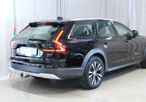 Volvo V90 Cross Country, 2022