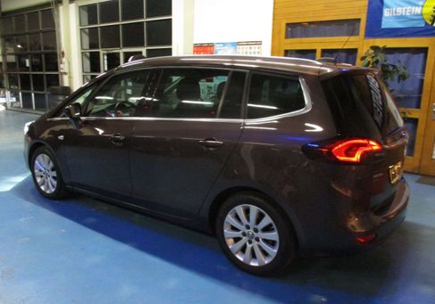 Opel Zafira Tourer, 2017