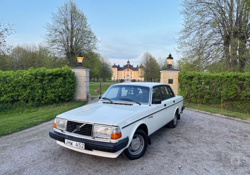Volvo 244, 1985