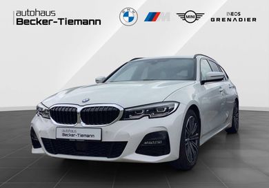 BMW 330, 2021