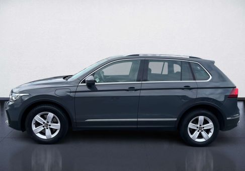 Volkswagen Tiguan, 2023