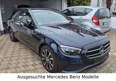 Mercedes-Benz E 300, 2022