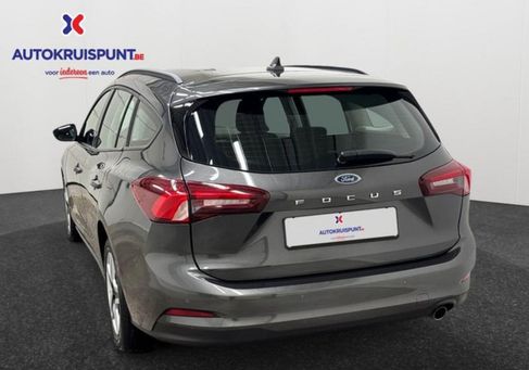 Ford Focus, 2022 3