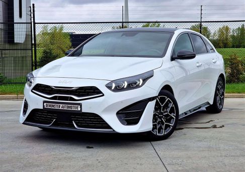 Kia Pro cee'd, 2023