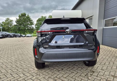 Toyota Yaris Cross, 2025