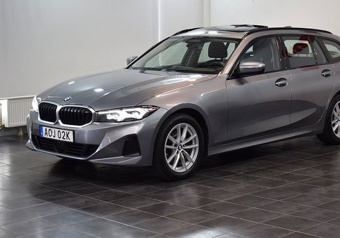 BMW 320, 2023 3