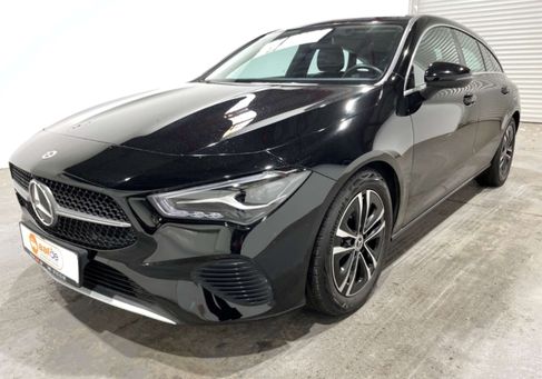 Mercedes-Benz CLA 180, 2024 3