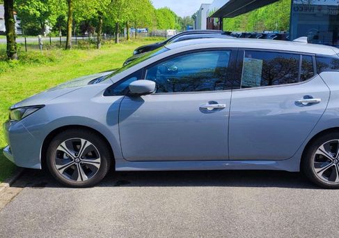 Nissan Leaf, 2022 3