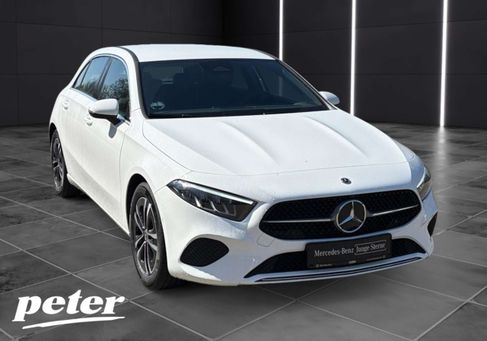 Mercedes-Benz A 180, 2025