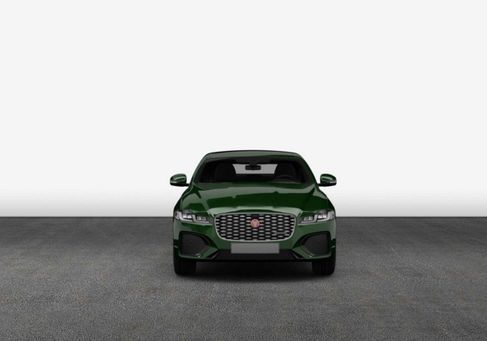 Jaguar XF, 2022