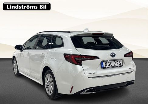 Toyota Corolla, 2025 3