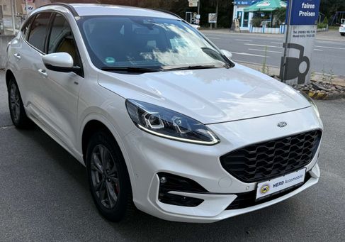 Ford Kuga, 2021