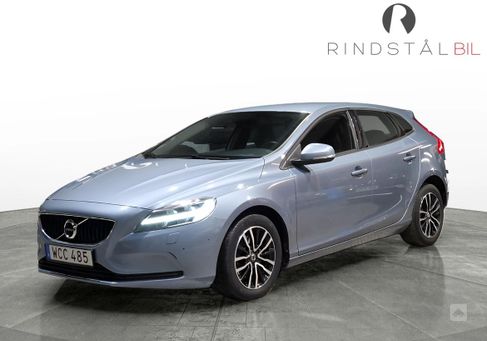 Volvo V40, 2017