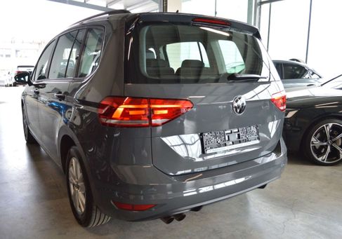 Volkswagen Touran, 2022 2