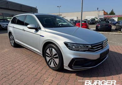 Volkswagen Passat, 2022