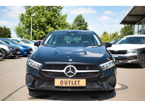 Mercedes-Benz A 180, 2025