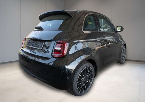 Fiat 500, 2023