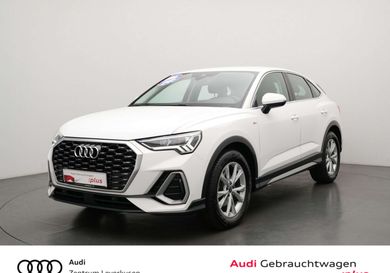 Audi Q3, 2022