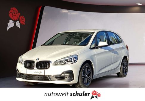 BMW 218, 2019