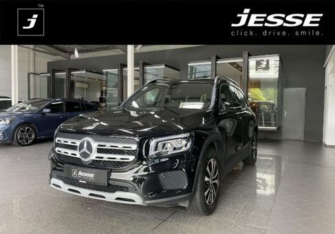 Mercedes-Benz GLB 180, 2023