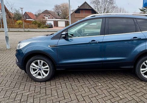 Ford Kuga, 2019