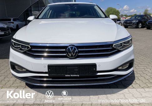 Volkswagen Passat, 2023