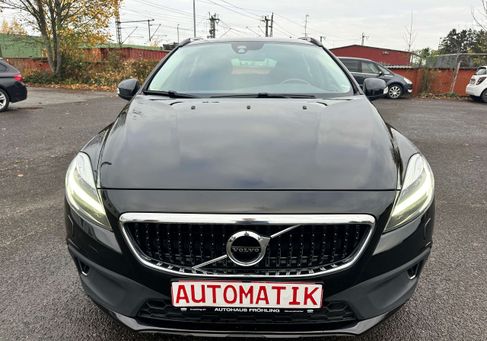 Volvo V40, 2019