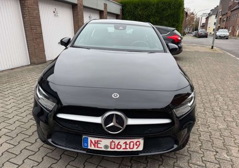 Mercedes-Benz A 250, 2022