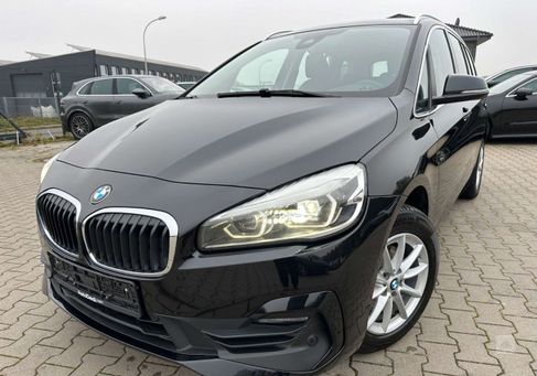 BMW 216, 2019