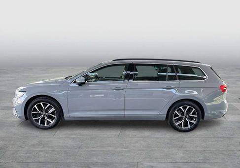 Volkswagen Passat Variant, 2023 2