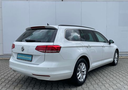 Volkswagen Passat Variant, 2018 3