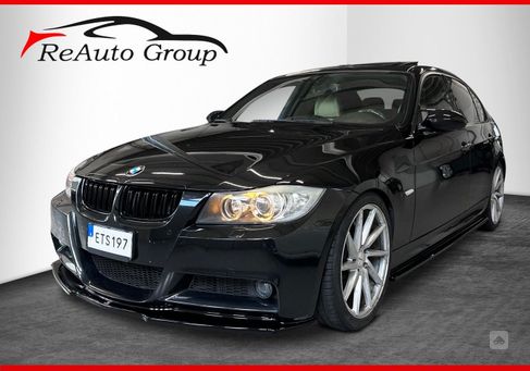 BMW 330, 2007