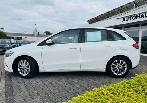 Mercedes-Benz B 180, 2019