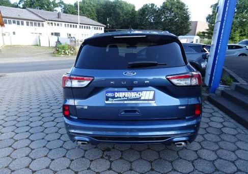 Ford Kuga, 2020