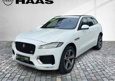 Jaguar F-Pace, 2019