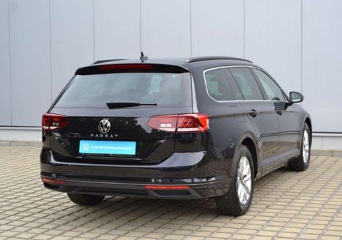 Volkswagen Passat Variant, 2023 3