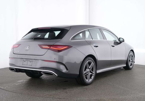 Mercedes-Benz CLA 200, 2025
