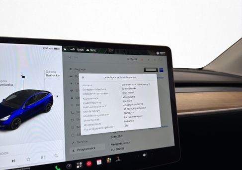 Tesla Model Y, 2021