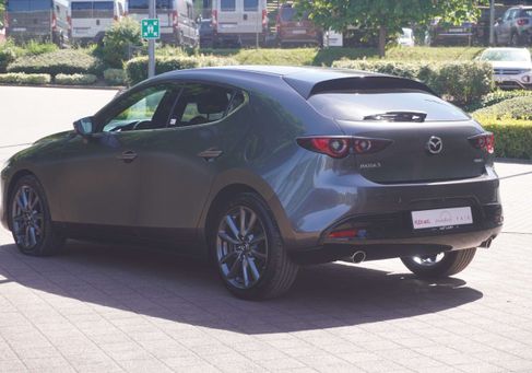 Mazda 3, 2023
