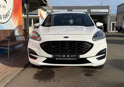 Ford Kuga, 2021