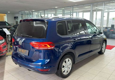 Volkswagen Touran, 2020 3