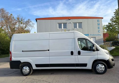 Opel Movano, 2023