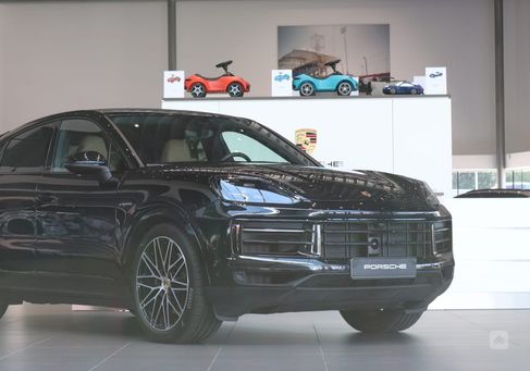 Porsche Cayenne, 2025