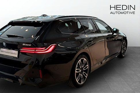 BMW 530, 2026