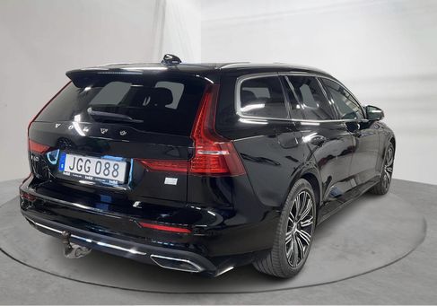 Volvo V60, 2022