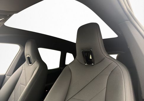 BMW iX, 2022