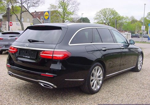 Mercedes-Benz E 350, 2017