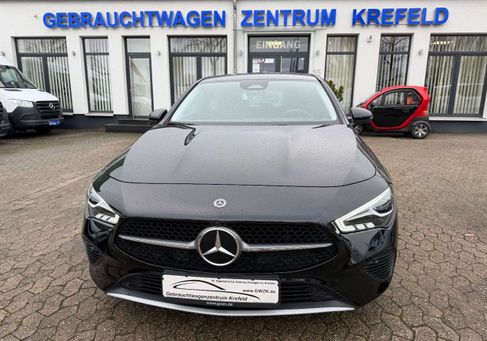Mercedes-Benz CLA 180, 2025